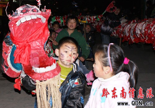 劍河元宵舞龍鬧 舞動苗族文化傳承風