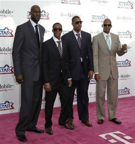 組圖:東西明星走過紅地毯 巨頭并進甜瓜孤單