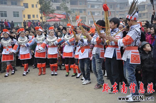 �����J���(du��)�R�۸����� �����J����ӭ��ǰʢ��(hu��)