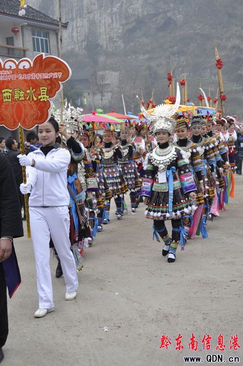 �����J���(du��)�R�۸����� �����J����ӭ��ǰʢ��(hu��)