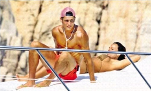 C羅69段情史曝光 西班牙2年搞定25大艷女(圖)