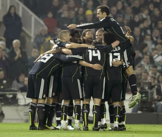 ���R�����cף����