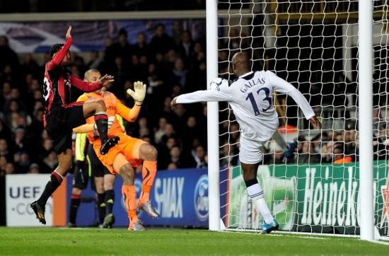 空門不進,羅比尼奧錯過了米蘭全場比賽最好的機會