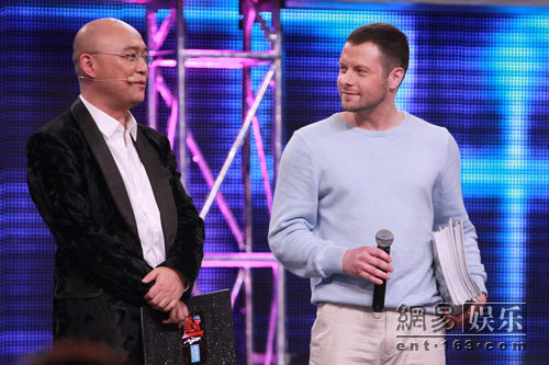 “俏老外”現(xiàn)身《非誠勿擾》 俊外表引嘉賓青睞