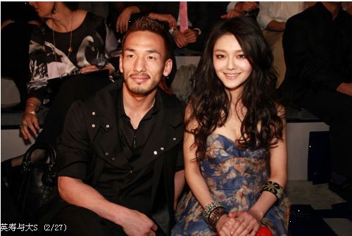 �M�D������Ӣ�ۅ��Ӵ�S���� �M���Ї�Ů��