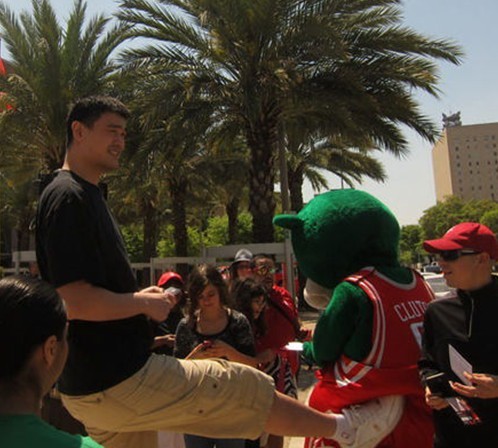 Ҧ����ϯ������(d��ng)Ó�±��o(h��)ѥ �����NCAA�ď�(qi��ng)��(zh��n)