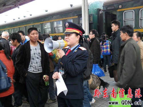 �F·�茧�����������߷壨�D��