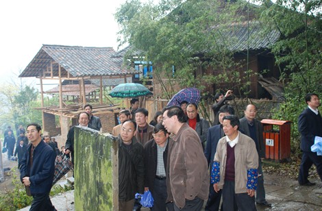 ���w�S���L�����ӿh�ϼ���{�У��M�D��