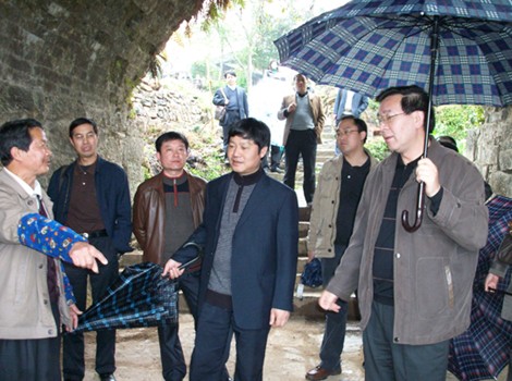 ���w�S���L�����ӿh�ϼ���{�У��M�D��