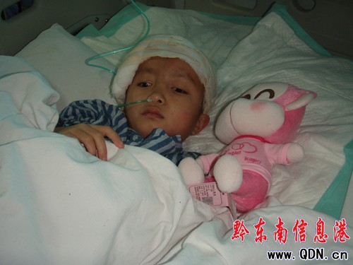 大愛無私:一個(gè)棄嬰的故事(組圖)