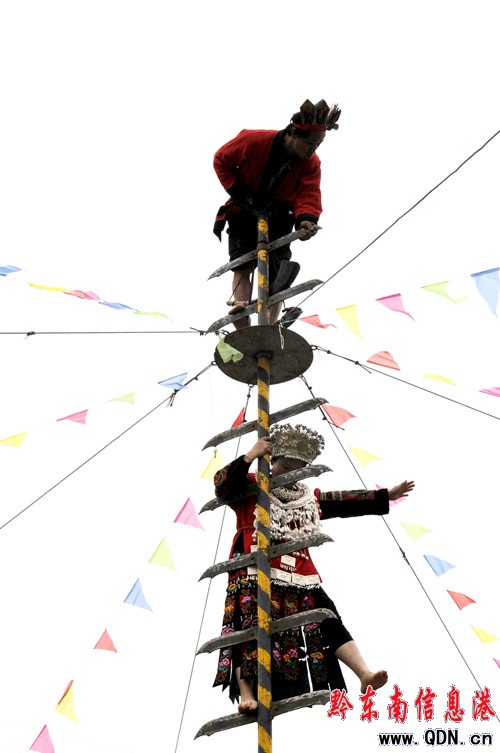 ˼�݃��򃮼� ������Ů��ʣ��D��