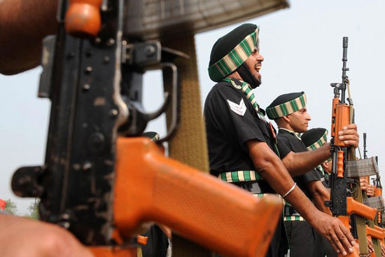 資料圖:印度陸軍士兵參加慶祝活動