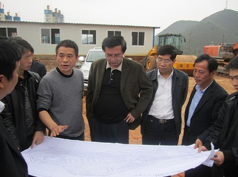 ���w�S������I�F���k����Q���H���y�͆��}