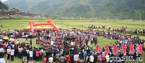 �ߣ�һ��ȥ��ƽ���l(xi��ng)��ˤ�ӣ����M�D��