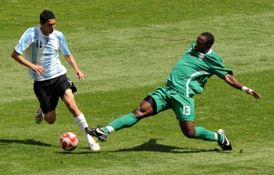 尼日利亞國腳婚禮前車禍身亡 曾兩次力戰(zhàn)梅西