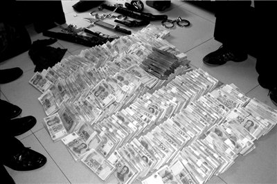 �����m������Ů܇���⽉������1500�f 3����W(w��ng)