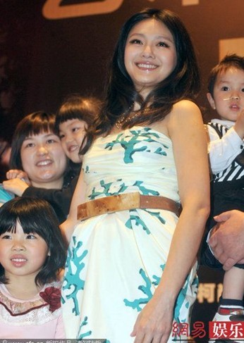 大S自曝在不丹度蜜月 談生子:不痛就拼命生