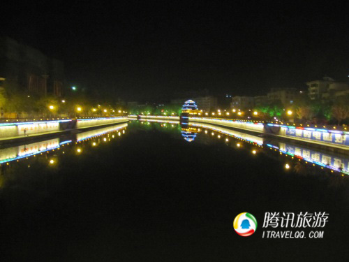 翁你河的望江樓