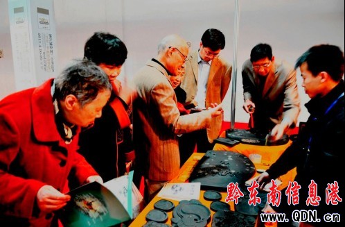 ˼��ʯ������