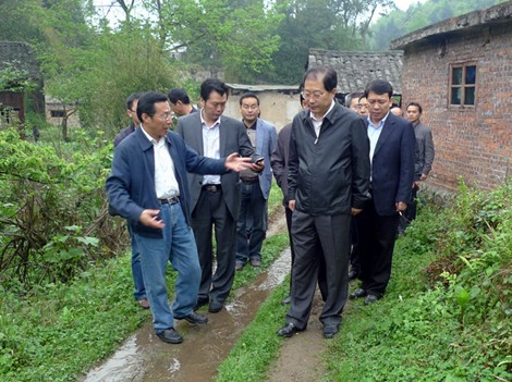 副省長辛維光到麻江調(diào)研(圖)