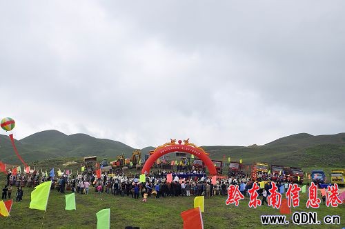 總投資10億元的臺(tái)江紅陽(yáng)風(fēng)力發(fā)電場(chǎng)開(kāi)工(組圖)