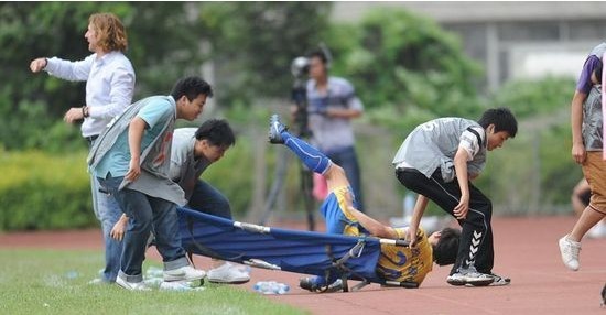 �M�D���t���ˆTˤ�������}�y �ɽ�������ŭ