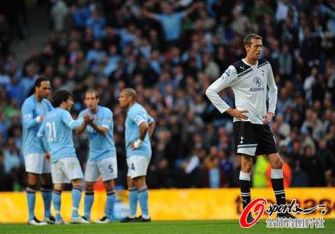 Ӣ��-�����͞�������1-0��� 43������M(j��n)�W��