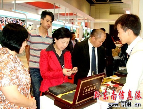 ��˼��ʯ�������F�����Ͷ�Y�Q�׻���ܣ��D��