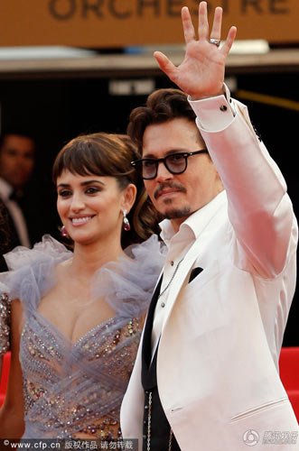 約翰尼德普誓將海盜演到底 愿與佩內洛普再合作