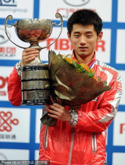 張繼科七賽點擒王皓首奪冠 男單創四連冠偉業