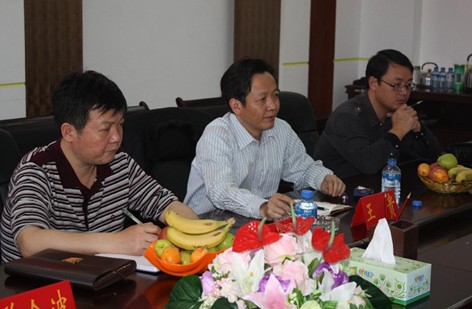 ǭ�|����ί��ί���M�����L���F���Sƽ�h�{��