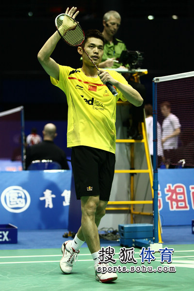 �����^��