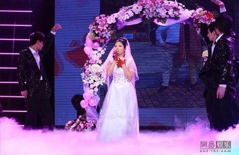 �����ĳ�푡��������� Ů���e�Ԏ��@�������