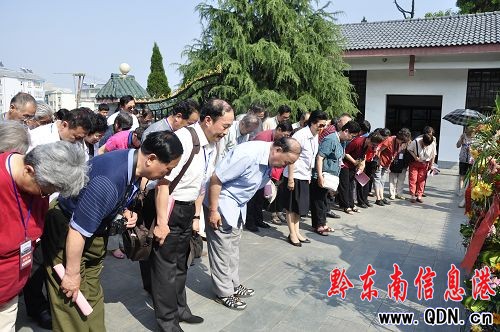 ��܊����R�ی�܊���� ׷�����Ҽtɫ���E