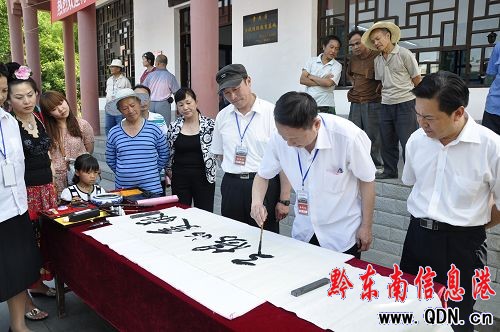 ��܊����R�ی�܊���� ׷�����Ҽtɫ���E