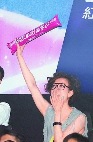 傳許志安鄭秀文明年海島結(jié)婚 女方稱不一定生子