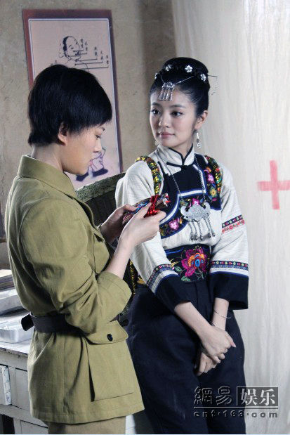 ����܎������ɽ�˷�ӛ�����D(zhu��n)�� ��Ů���U(xi��n)����