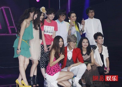 快女長(zhǎng)沙唱區(qū)6強(qiáng)誕生 劉忻奪冠被疑“走后門(mén)”