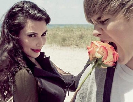 ����ɺ�Ȼ��Z˹���Ȳ� ����t���ݽ�ܑ�(�D)