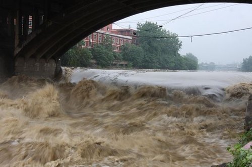 溫家寶:將發放抗旱補貼 南水北調要全面考慮