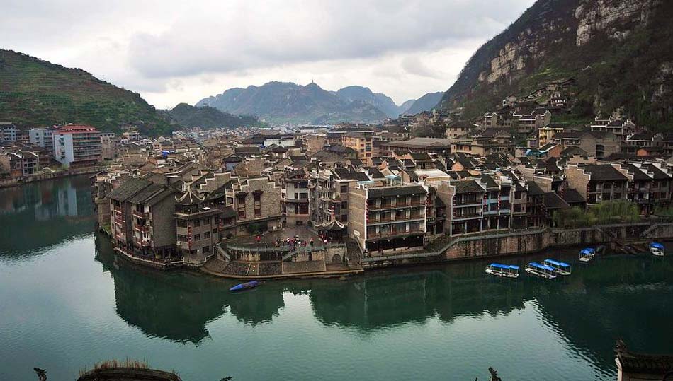 ��ɽ��ˮ��ǭ�|�Ϻ�һ��������Դ