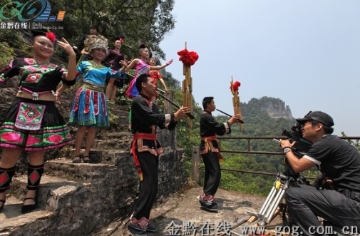 ���G�ؼ��l(xi��ng)ʩ���ġ����l(xi��ng)��ζ����MV���D��