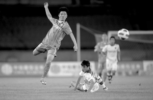 魯俊做成首單生意 解析中超公司新贊助合同