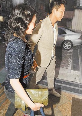 ��С�����_(t��i)�^30�q���� ����Ůģй˽����(�D)