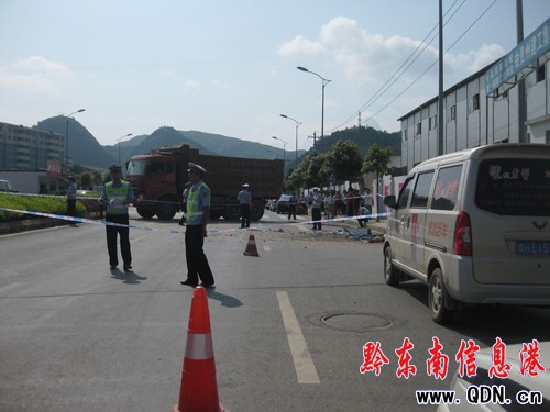 凱里發生重大交通事故 老人和男孩當場身亡