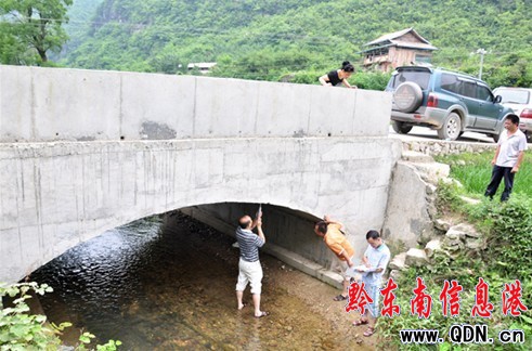 ǭ�|�Ͼ���(n��i)�ɾ���·27�����DΣ�鰲��(�D)