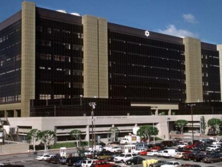 小貝夫婦宣布愛女出生 3個兒子后終迎小千金