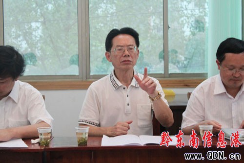 ʡί����M����ɽ���̾�ָ���������M�D��