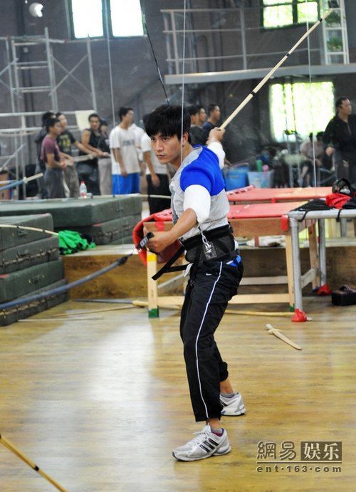 ����Ƥ2���Ĵ��?q��)��܂?���ֱ�@