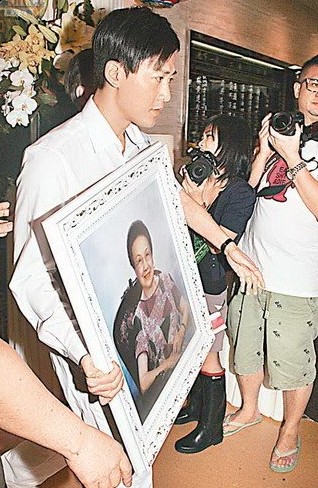 �ַ唵����I�e���� �控�����������e��(�D)